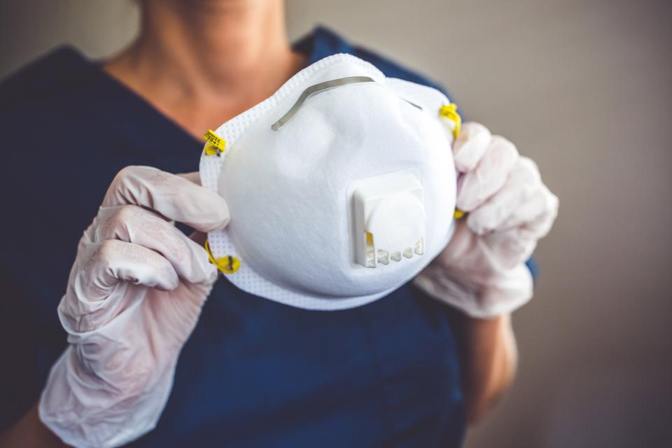 14 Face Masks, Here Are The Best, Worst For Covid-19 Coronavirus 14 Face Masks, Here Are The Best, Worst For Covid-19 Coronavirus