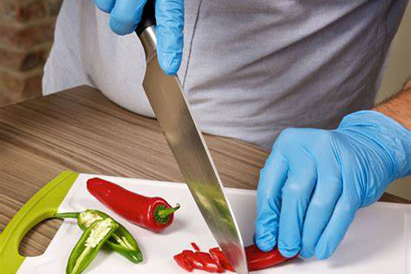 A Guide to Choosing Disposable Gloves Material A Guide to Choosing Disposable Gloves Material