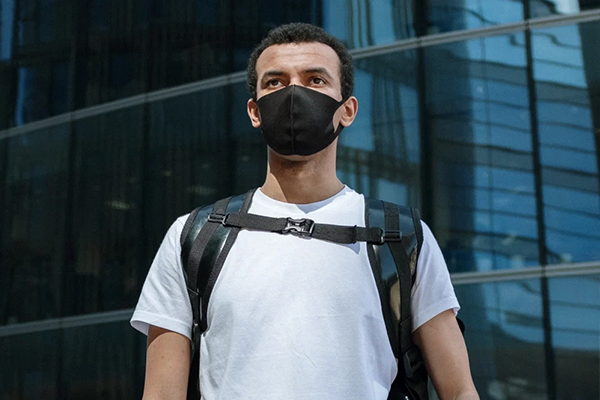Stay Safe and Breathe Easier With These Face Masks for Running Stay Safe and Breathe Easier With These Face Masks for Running